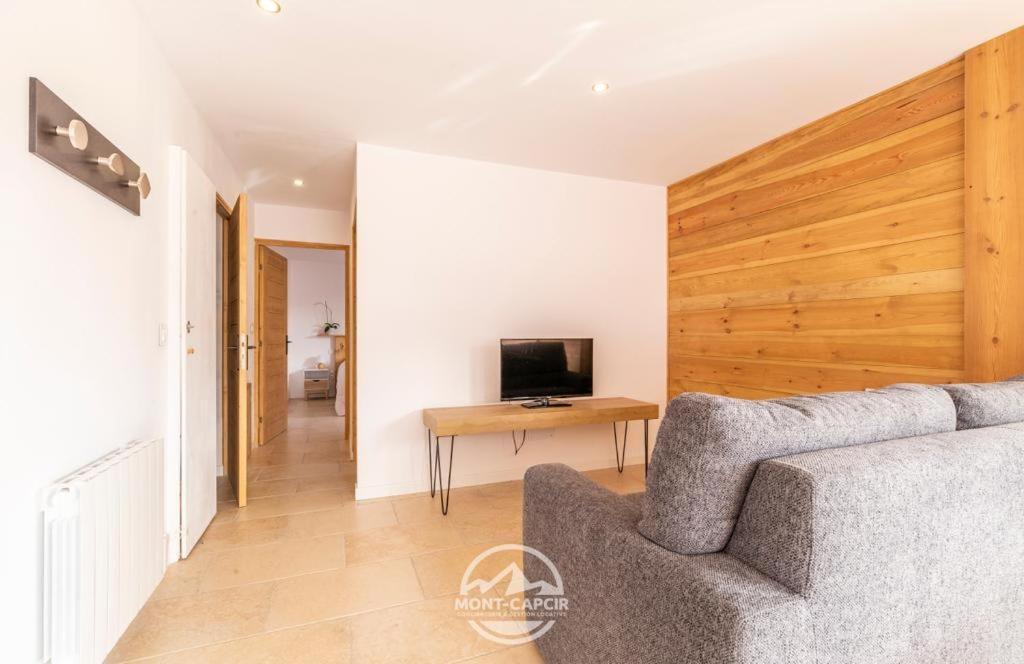Appartement Escal Лез Англ Екстериор снимка